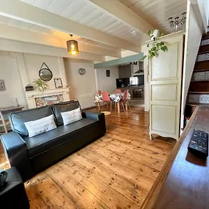 Appartement Duplex Rue Au Lin, Saint-Pol-de-Léon