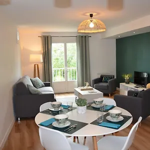 Appartement Grand T2 Port De Vannes, Vue Sur Jardin, Vannes